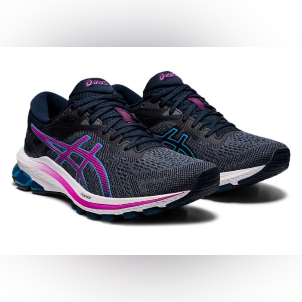 ASICS Women's GT-1000 10 D Running Shoe. Size 8